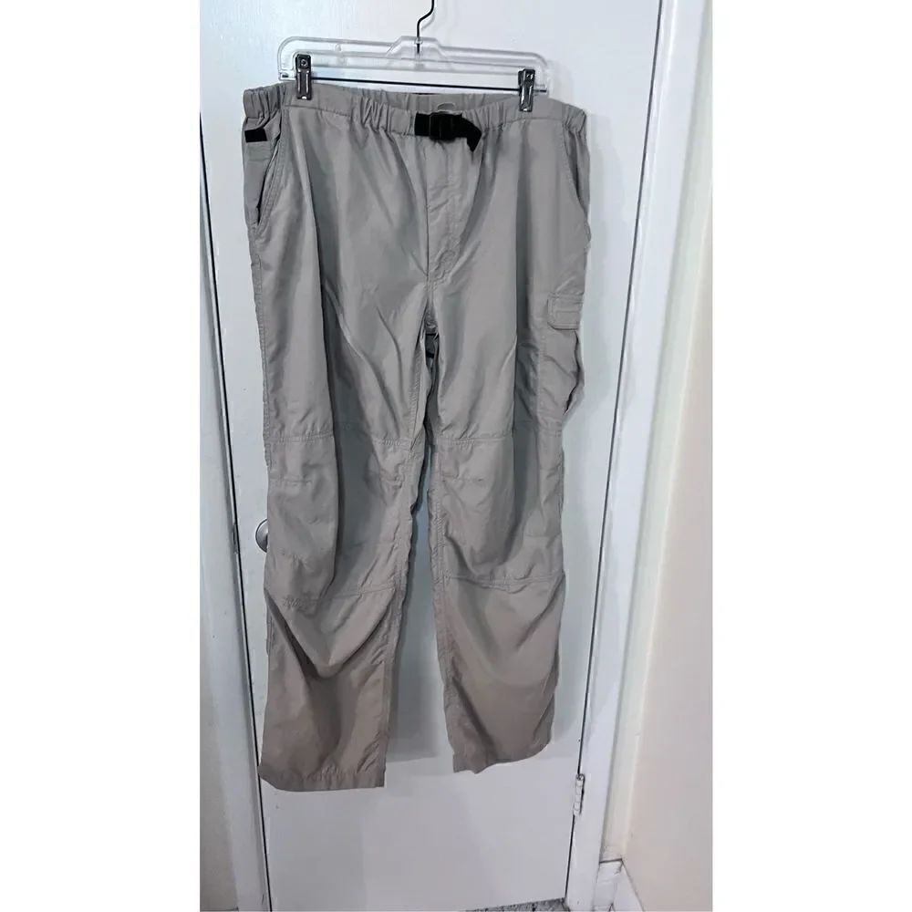 NORTHFACE KAHKI CARGO PANTS WOMENS SIZE L